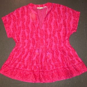 Vineyard Vines top